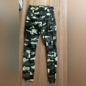 Lululemon Fast and Free Leggings Size 4